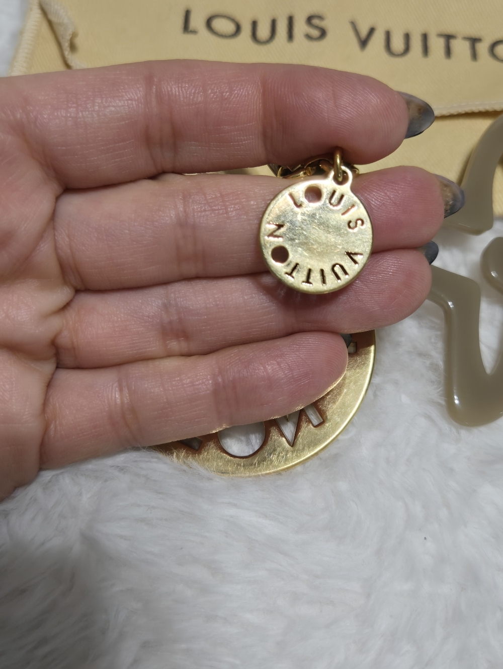 Louis Vuitton Tahitienne Bag Charm - Picture 4 of 6